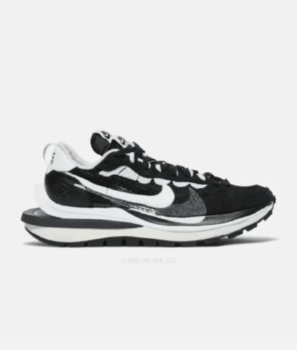 Nike X Sacai Vaporwaffle Black White Sneakers