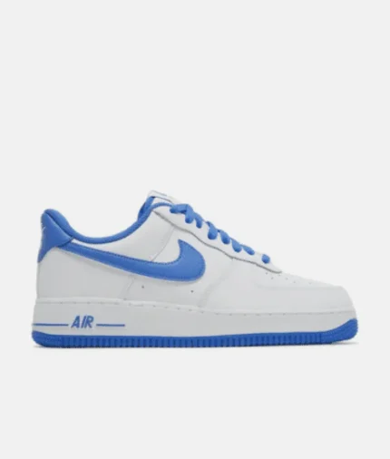 Nike x Air Force 1 Medium Bleu Baskets